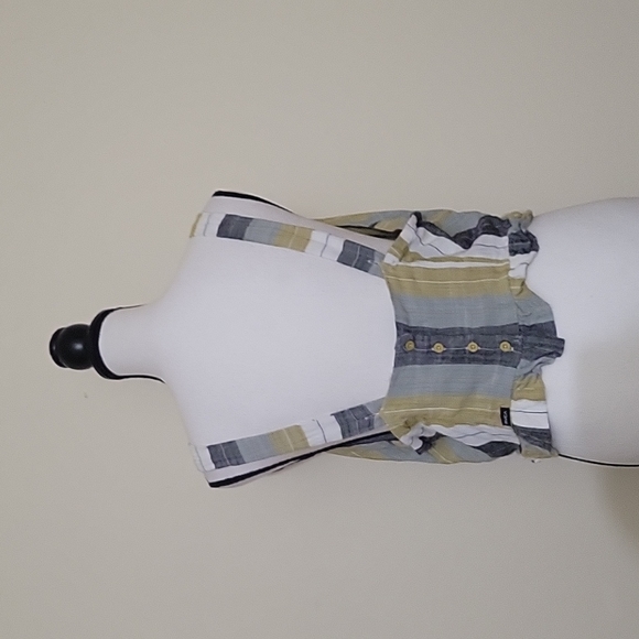 ☀️HOST PICK☀️ RVCA ruffled crop tank - Picture 5 of 6